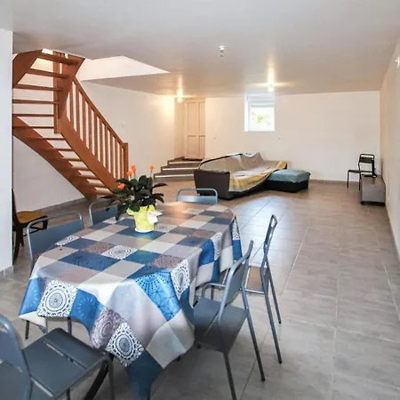 3 Bedroom In Vanosc