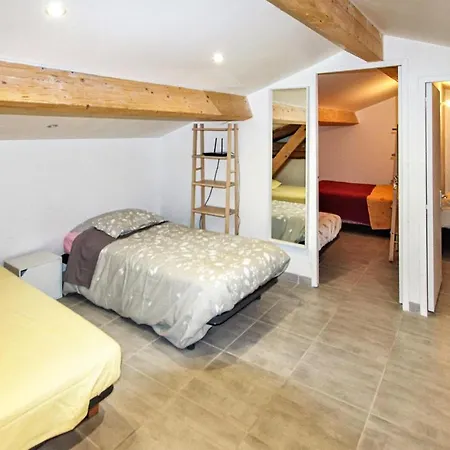 Dom wakacyjny 3 Bedroom In Vanosc