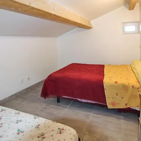 Dom wakacyjny 3 Bedroom In *